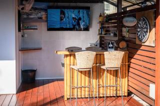 Kings Beach Home with Pool and Putt Putt - Caloundra - 5