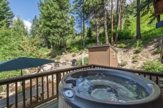 Raven Haven Lodge by NW Comfy Cabins - Leavenworth - 5