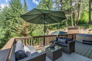 Raven Haven Lodge by NW Comfy Cabins - Leavenworth - 2