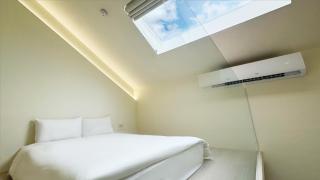 Longtan Lake Inn - 6