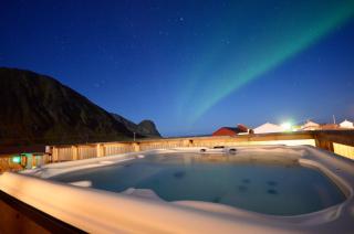 Unstad Arctic Resort - 9