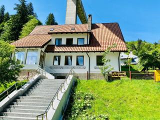 Cabana din munte - Moroeni - 6