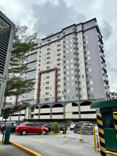 Condotel in Pasig City - Hampton Gardens - Manila - 5