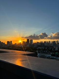 Condotel in Pasig City - Hampton Gardens - Manila - 2