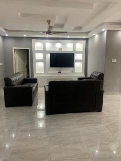 Luxurious 2-Bedroom Oasis in Sunyani-Fiapre - Sunyani - 1