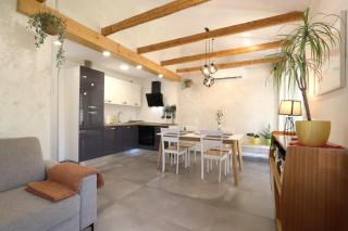 Holiday house "Laurus Garden" with private parking - Medulin - 8