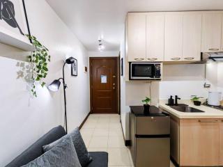 1BR Condotel Ridgewood Towers Taguig City #RW04 - Manila - 7