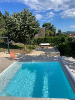 Gite authentique au coeur de Blavozy avec piscine privée, jacuzzi et terrain de pétanque - Blavozy - 6