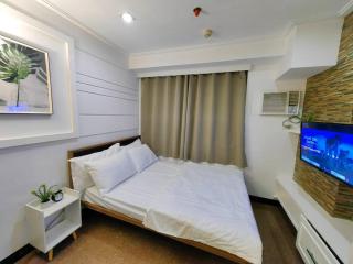 1BR Condotel Ridgewood Towers Taguig City #RW05 - Manila - 2