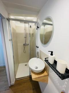 Magnifique Loft sur 2 niveaux Comédie Gare - 6