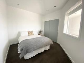 Modern Apartment With Pool and Gym - Napier - 8