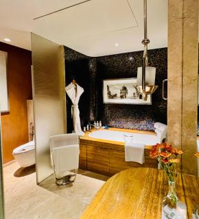 ITC Kohenur, a Luxury Collection Hotel, Hyderabad - Hyderabad - 1