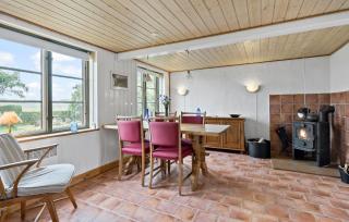Beautiful Home In Aakirkeby With Wifi - Spidsegård - 5