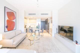Stunning High Floor Studio Apartment in BusinessBay - Dubai - 7