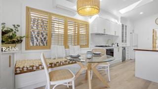 Ellie's Holiday Escape - Pool, Romantic, Fireplace - 3