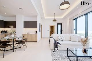 7 By Aurora 310 - Dubai - 0