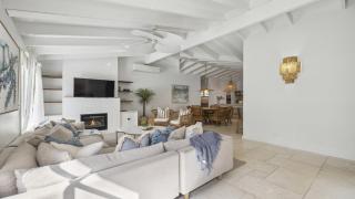 Sojourn - Emerald Beach - 6