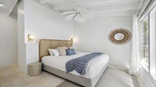 Sojourn - Emerald Beach - 2