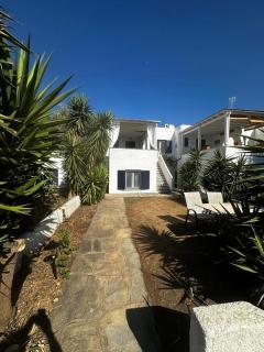 Greek White House - Toroni - 2