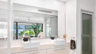 Pearl - Sapphire Beach - 1