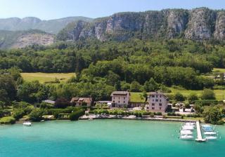 Le Nid du Lac, appartement en duplex au bord du lac d'Annecy, résidence avec plage privée - Doussard - 0