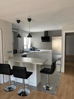Habitación doble reformado en el centro con vistas - Denia - 8