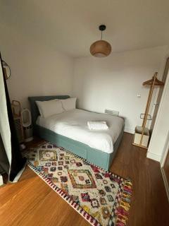 Modern Studio Retreat in Central Birmingham Pass The Keys - Birmingham - 1