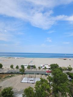 Mirage by the Sea - Mamaia - 1