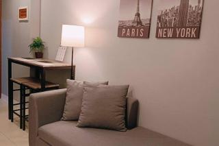 Citispace 1BR Condotel Suite at Ridgewood Towers Near BGC Airport #RW10A - 1