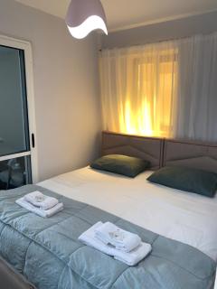 CityNest Apartments, 3-minute walk from the Skanderbeg Square - Tirana - 4
