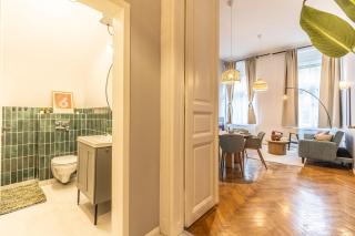 Central Designer 2 bedroom Flat - Budapest - 3