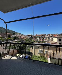 Bilocale con parcheggio privato vicino la stazione - Levanto - 3