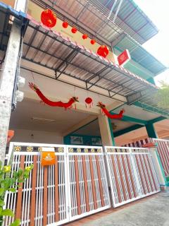 The Betong Life Guesthouse - Betong - 0