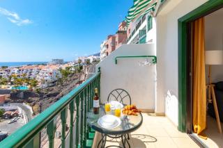Playa Santiago Apt by Dream Homes Tenerife - 1