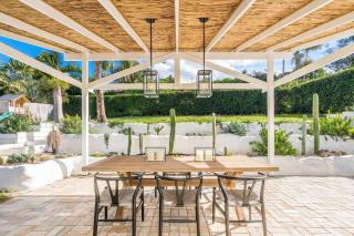 Tropical Hideaway Inspired by Palm Springs in Lennox Head - 9