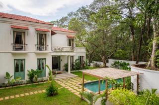 La Branca Luxury 4BHK Villas with Private Pool & Garden & Caretaker - Siolim - 9
