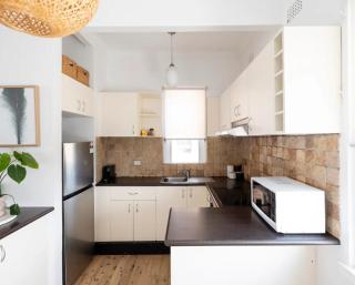 Stylish & Bright - 5star Location - 200m to the Sand! #18 - Sydney - 4