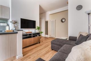 4 Pax Wi-Fi Milano Lorenteggio - 0