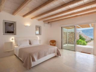 Donum Dei Seaside Suites & Villa - Parikia - 8