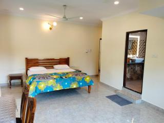 Primavera Holiday Homes-FAMILY RUN GOAN GUEST HOUSE - Candolim - 2