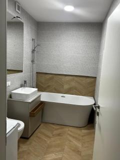 Tractoru Premium Studio - Braşov - 3