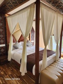 Vinayak House Boat - Alleppey - 9