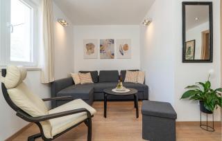 Stunning Apartment In Sustjepan - 2