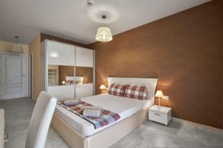 2BD Flat with Balcony in Flores Garden Complex by Flat Mаnаger - Chernomorets - 1