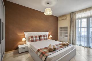 2BD Flat with Balcony in Flores Garden Complex by Flat Mаnаger - Chernomorets - 0