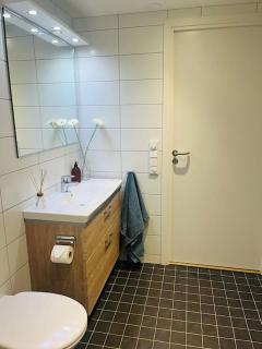 City Center 7th Floor Apartement with Beautiful View 2 bedroom Free parking - 1