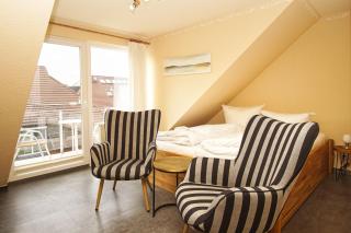 nur 100 m zum Strand, schöne FeWo mit Balkon - App Eldena FeWo 10 - Lobbe - 7