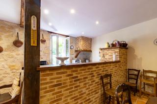 Maison en pierre piscine clim - 3