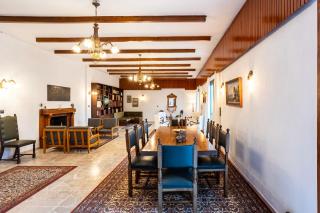 Myrtia Olive Hideaway - Rustic Retreat with Private Garden - Áyios Ilías - 1