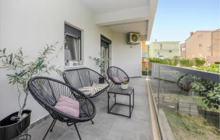 Awesome Apartment In Split With Wifi - 4